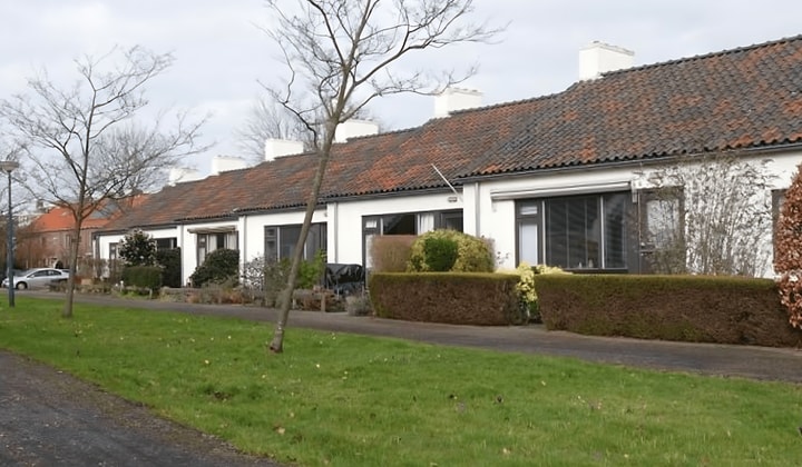 Ruime tussenwoning met tuin en 2 slaapkamers
