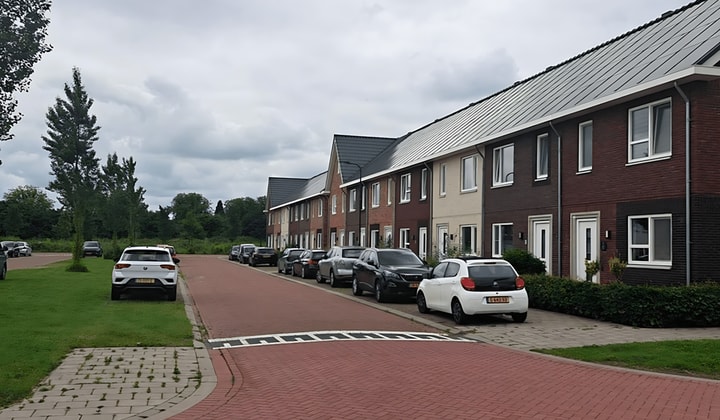 Kamer | 74m² | €1325,-