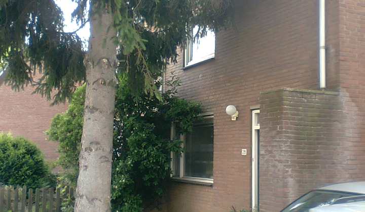 Gemeubileerde kamer met tuin en wasmachine, exclusief kosten