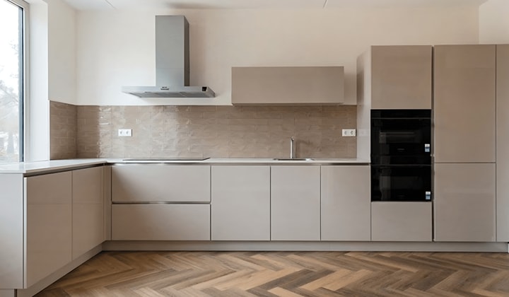 Huis | 182m² | Schoorlaan | €3950,-
