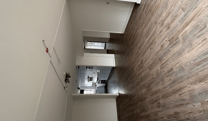 Huis | 300m² | €320,-
