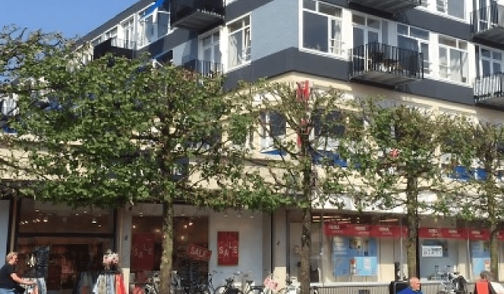 Appartement met balkon en lift, 2 slaapkamers