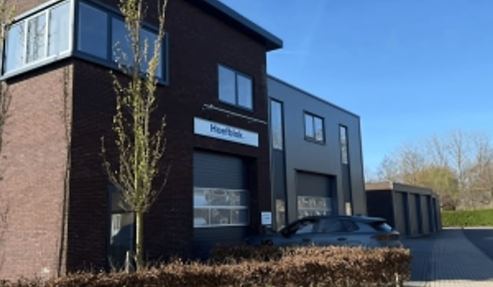 Huis | m² | €1400,-