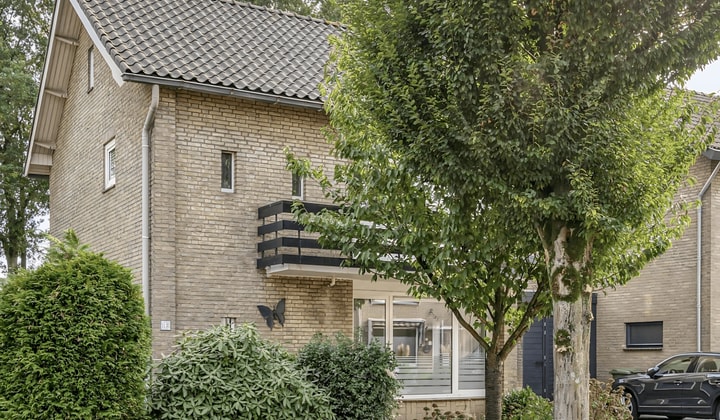 Huis | 141m² | Beemd | €2250,-