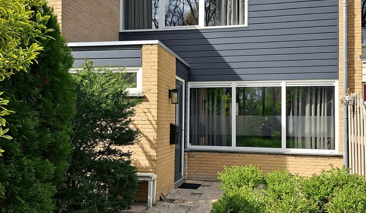 Huis | 90m² | Klaverblad | €1750,-
