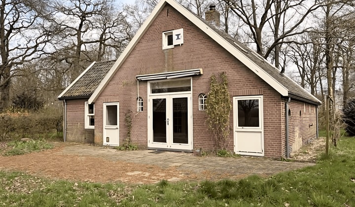 Huis | 94m² | €1995,-
