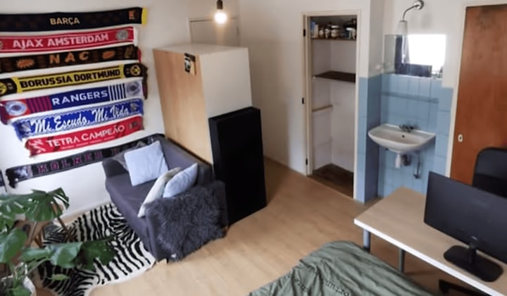 Studentenkamer met balkon en tuin