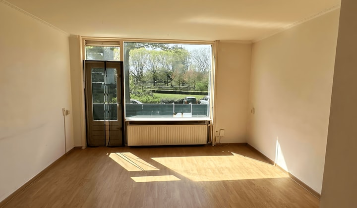 Appartement met Balkon en Gestoffeerd
