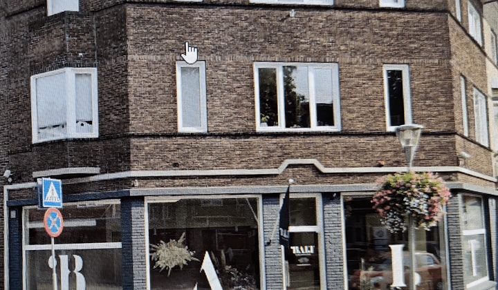 Gestoffeerd appartement met 1 slaapkamer en nette badkamer