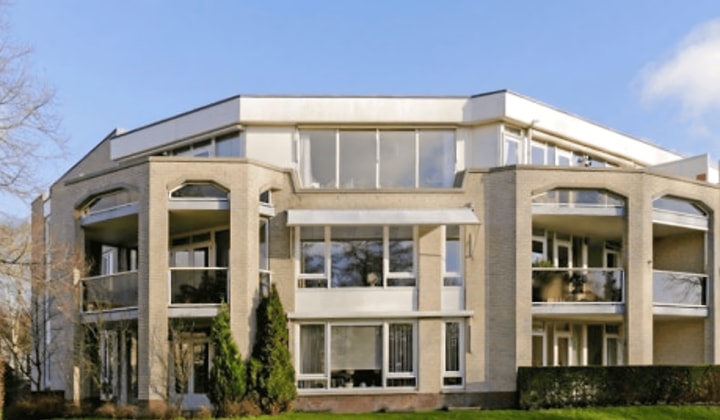 Kamer | 101m² | €1500,-