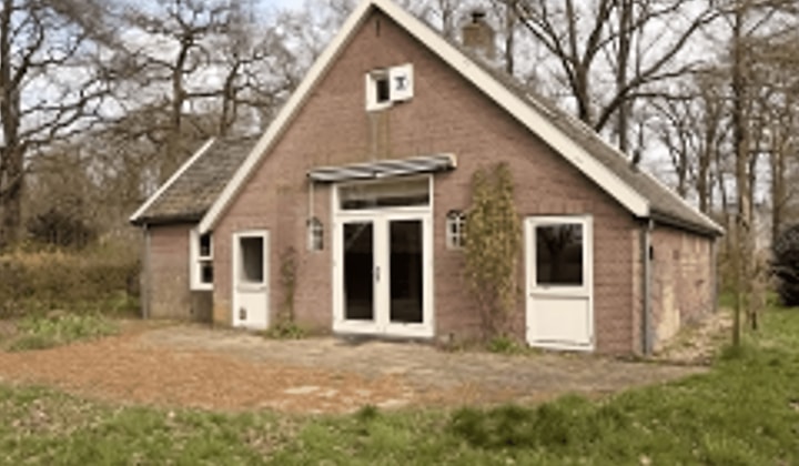 Kamer | 94m² | €1995,-