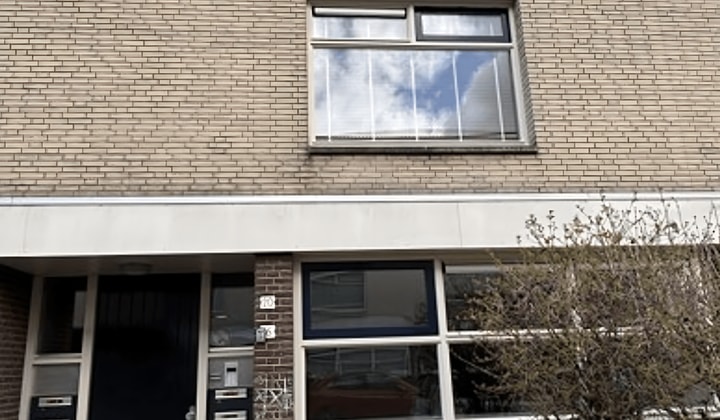 Kamer | m² | €713,-