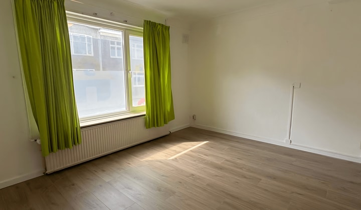 Gestoffeerde studio met 1 slaapkamer voor langere termijn