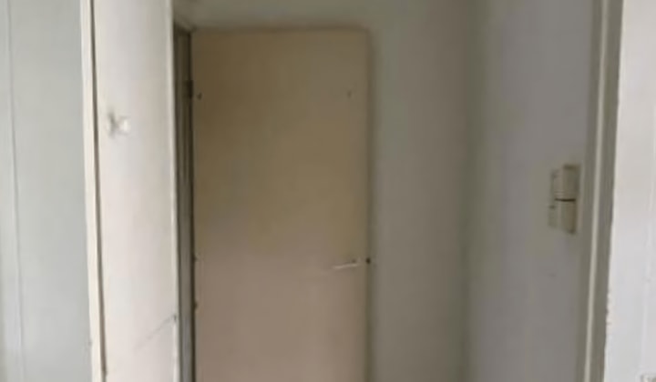 Appartement met 4 slaapkamers en wasmachineaansluiting