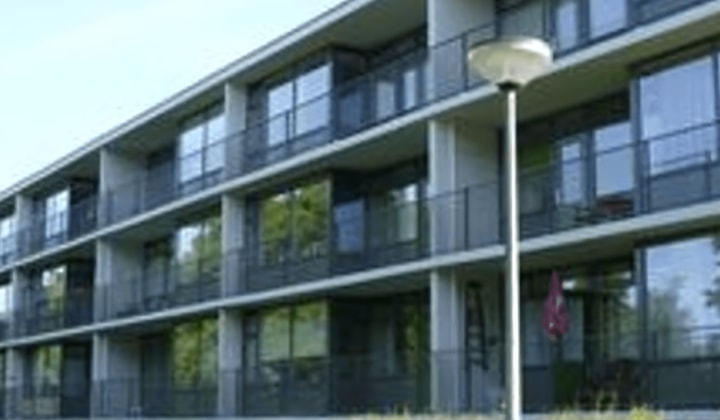 Kamer | 71m² | €776,-