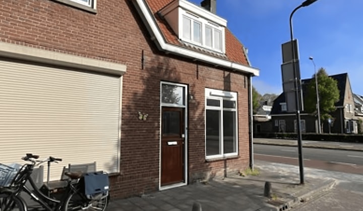 Eengezinswoning met tuin en drie slaapkamers