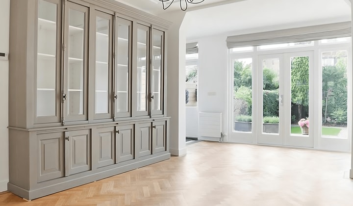 Tussenwoning met tuin, balkon en gestoffeerd interieur
