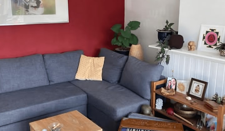 Appartement met balkon, tijdelijk en inclusief prijs