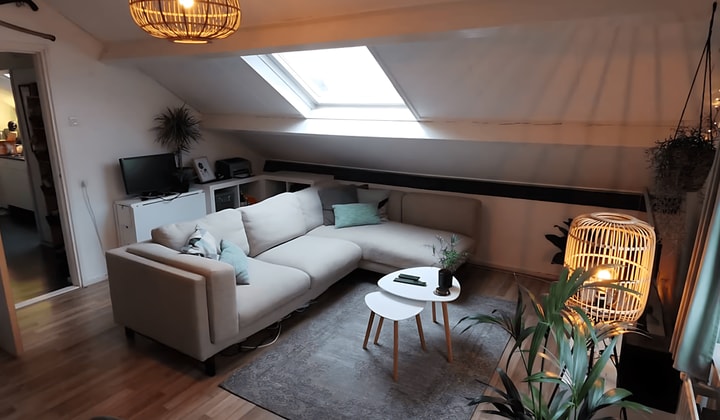 Gemeubileerde kamer met gedeelde badkamer