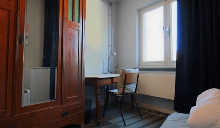 Gestoffeerd appartement met tuin en wasmachine inclusief