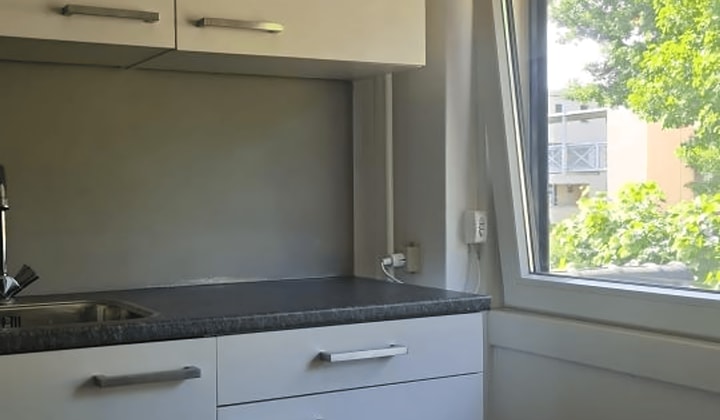 Kamer | 14m² | €615,-