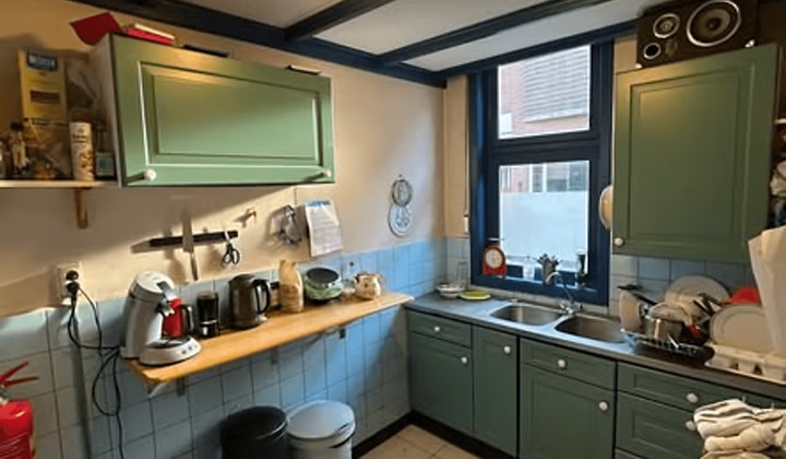 Kamer met tuin en wasmachine voor werkenden
