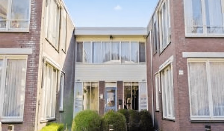 Kamer | 64m² | €713,-