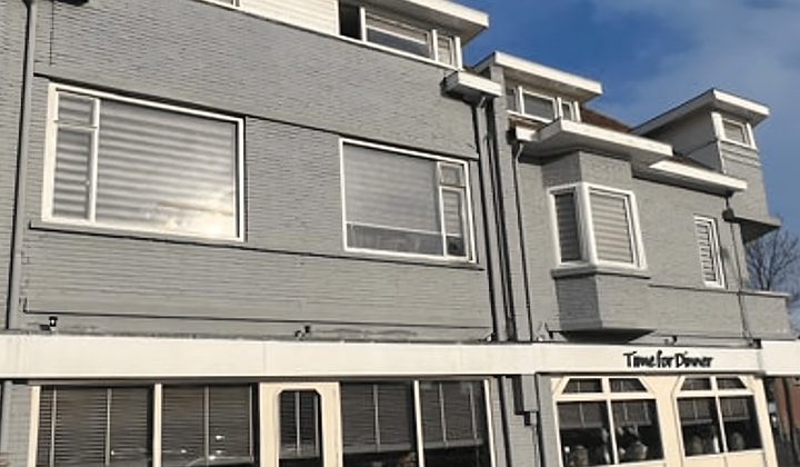 Huis | m² | €8888,-