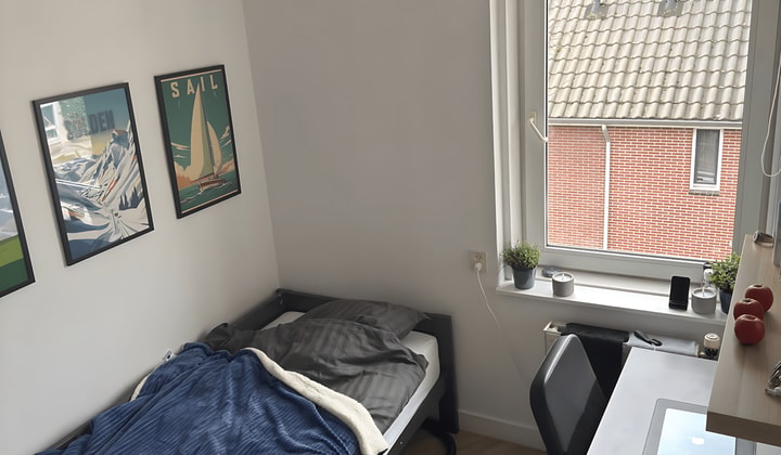 Kaal kamer 15 m² met tuin en wasmachine