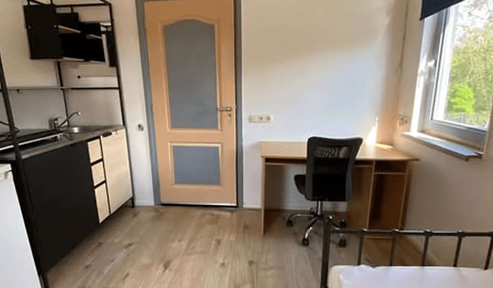 Kamer | m² | €500,-