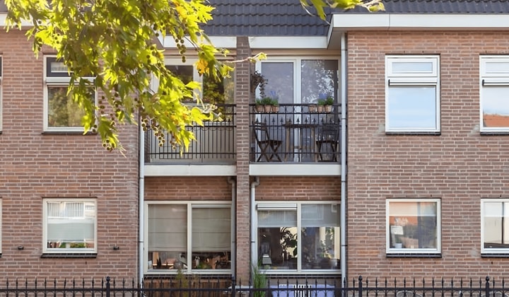 Huis | 187m² | €2695,-