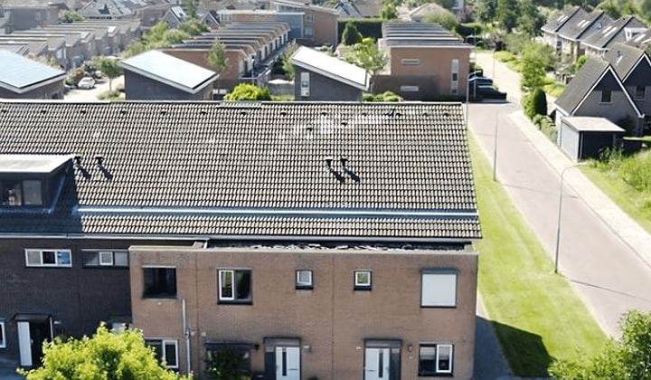 Kamer | 115m² | €1595,-