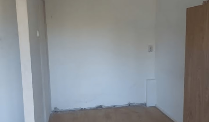Studentenkamer met tuin en wasmachine