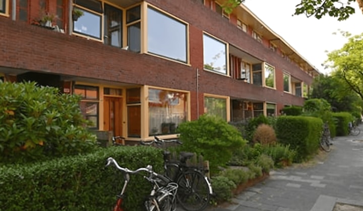 Studio gestoffeerd met eigen keuken