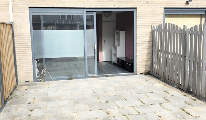 Gestoffeerde studio met tuin en tijdelijke verhuur