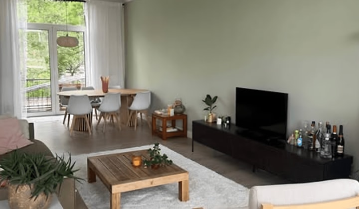 Huis | 100m² | €1400,-