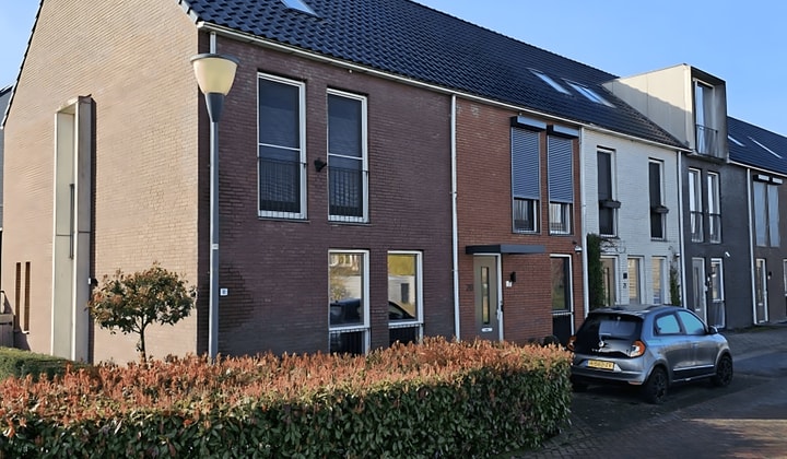 Huis | 141m² | €2195,-