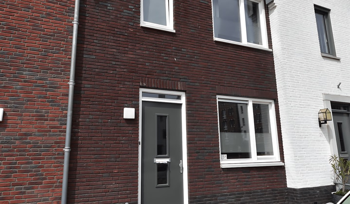 Huis | 123m² | €1395,-
