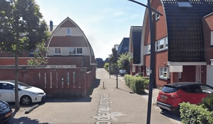 Kamer | 114m² | €1100,-