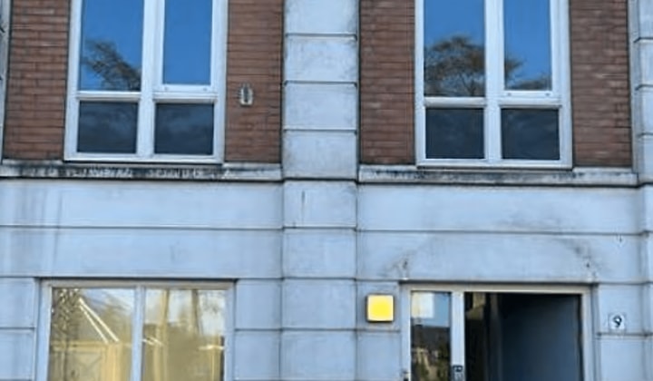 Kamer | 125m² | €1225,-