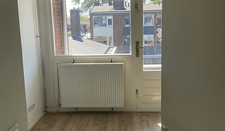 Huis | 48m² | €8888,-