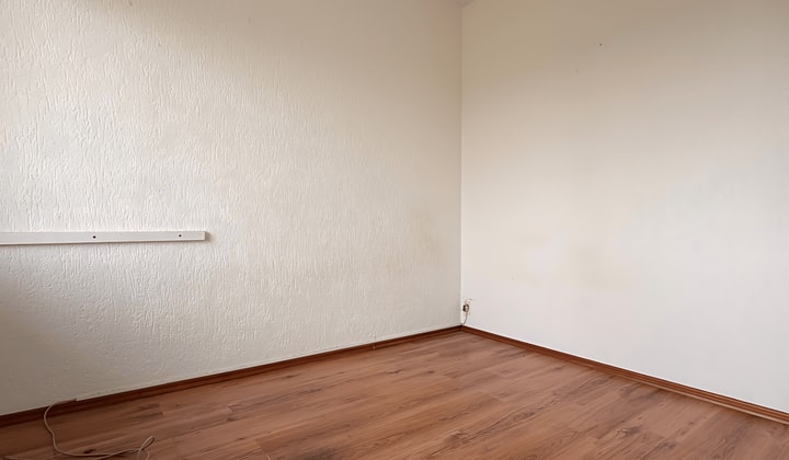 Gemeubileerd appartement met balkon en wasmachine