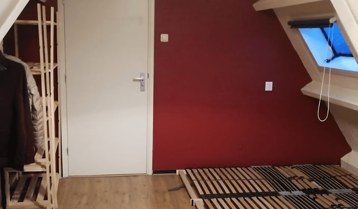 Kale kamer 18 m² inclusief wasmachine en zonder huisdieren