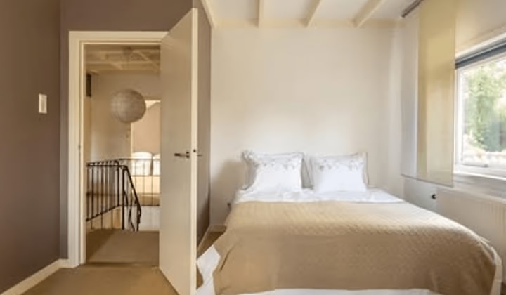 Exclusieve kamer in karakteristieke villa met parkeren en all-in prijs