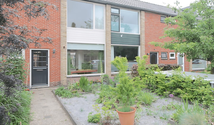 Huis | 100m² | €1500,-