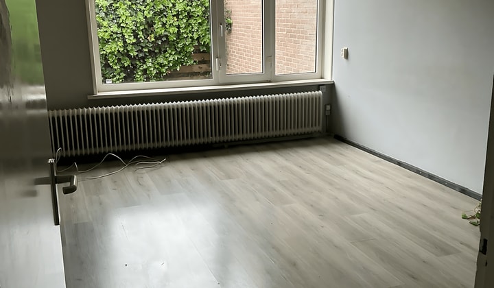 Huis | 57m² | €8888,-