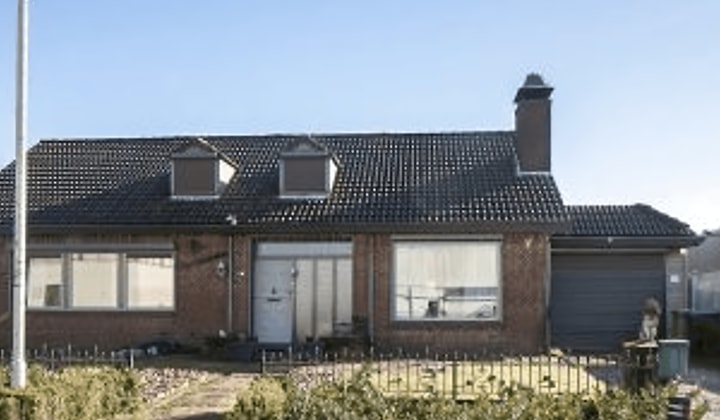 Kamer | 179m² | €1625,-