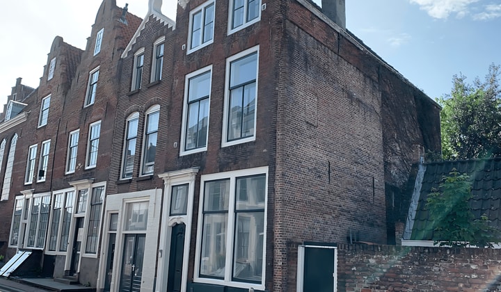 Gemeubileerd appartement met 1 slaapkamer en inloopdouche