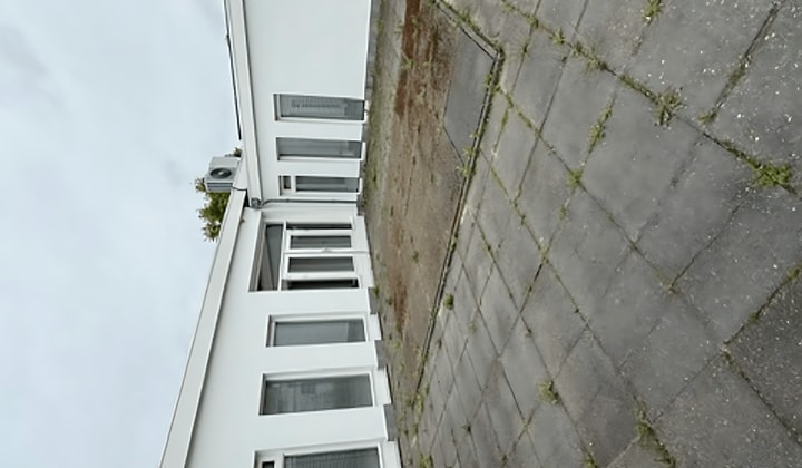 Gestoffeerde studentenkamer met tuin en wifi