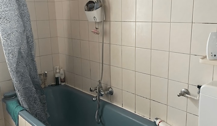 Studentenkamer met balkon en wasmachine inclusief vaste lasten